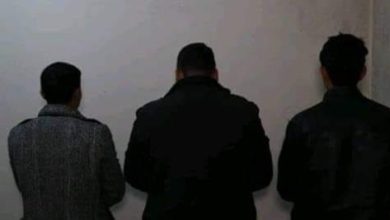 تصویر سه‌تن به اتهام قاچاق آثار باستانی در بامیان بازداشت شدند