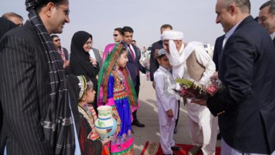 تصویر رئیس جمهور غنی بخاطر افتتاح بند کمال‌خان به نیمروز رفت
