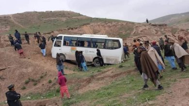 تصویر در حمله بر موتر استادان دانشگاه بغلان ۲ تن کشته و ۴ تن زخم برداشتند