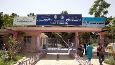 تصویر کرونا در افغانستان؛ مکاتب و دانشگاه‌ها در ۱۶ ولایت کشور تعطیل شدند
