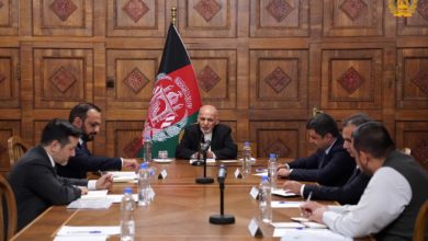 تصویر رئیس جمهور: معاشات کارمندان دولتی از طریق سیستم دیجیتالی تادیه شود