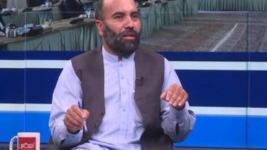 تصویر یک خبرنگار محلی در نتیجه تیراندازی افراد ناشناس در ننگرهار جان باخت