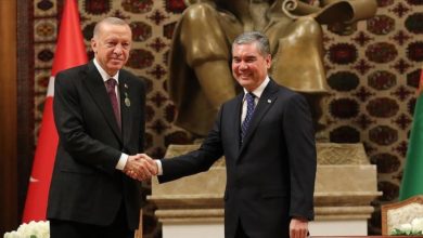 تصویر اردوغان، سی‌مین سالگرد برقراری روابط دیپلوماتیک میان ترکیه و ترکمنستان را به رئیس‌جمهور آن کشور تبریک گفت
