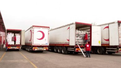 Türkiye, Ukrayna’ya ilk insani yardım konvoyunu gönderdi fotoğrafı