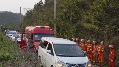 Photo of Rescue teams are searching for survivors after a plane crash in southern China