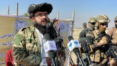 Taliban Komutanı Okulların Kapanmasına Tepki: Yönetim bu şekilde çalışmıyor fotoğrafı