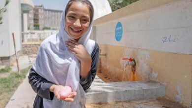 تصویر جاپان برای کمک به مردم افغانستان بیش از ۲۱ میلیون دالر در به یونیسف سپرده است
