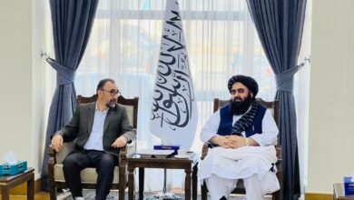 Mottaki, İran ekonomi ve ticaret heyetiyle görüştü fotoğrafı