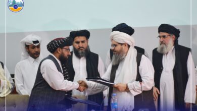تصویر وزارت معادن و پترولیم قرار داد سمنت جبل‌السراج را با یک شرکت قطری امضاء کرد