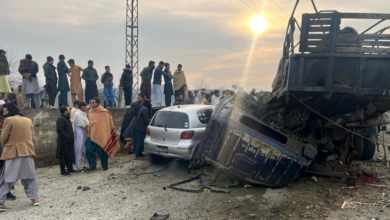 Pakistan’da meydana gelen patlamada 5 polis öldü fotoğrafı