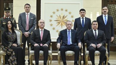 تصویر اردوغان ایلچیلری قبول اتدی