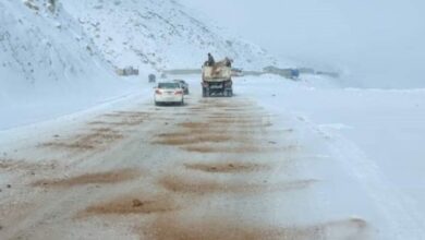 Salang Tüneli kar ve şiddetli fırtına nedeniyle trafiğe kapatıldı fotoğrafı