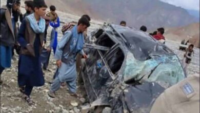 تصویر در پی منحرف شدن یک موتر نوع فیلدر در بدخشان، چهار نفر جان باخته و هفت نفر زخمی شدند
