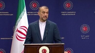تصویر وزیر خارجه ایران از اتحادیه اروپا خواسته که به جای ایران، اسراییل را تحریم کند