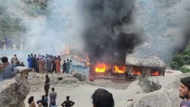 تصویر وقوع آتش‌سوزی در ساختمان یک مرکز صحی در نورستان