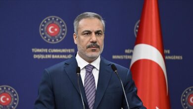 Photo of Turkish Foreign Minister’s telephone conversation with Lebanese Prime Minister