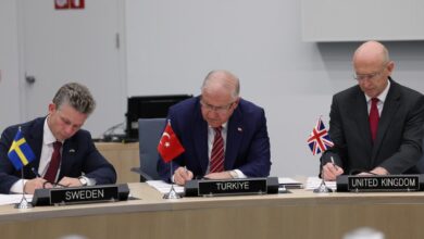 تصویر یاشار گۆلر بروکسل ده