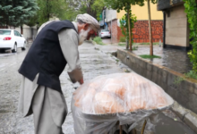 WFP Afganistan’da 4 milyon kişiye nakit yardımda bulundu fotoğrafı