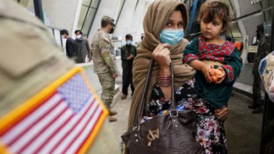 Photo of Flights Halted for Afghans Approved for Special US Visas, Advocate Says