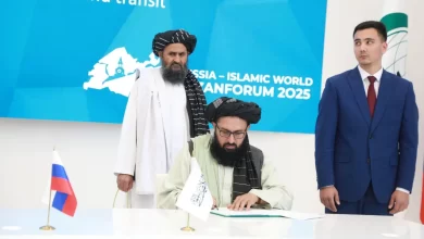 تصویر امضای پنج تفاهم‌نامه میان افغانستان و روسیه
