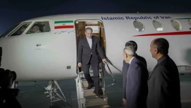 تصویر عراقچی در اسلام‌آباد: برای کاهش تنش میان هند و پاکستان تلاش می‌کنیم
