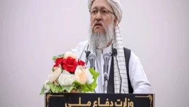 تصویر مولوی عبدالسلام حنفی: از تولیدات داخلی حمایت کامل می‌کنیم 