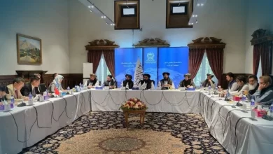 تصویر مقامات افغانستان، پاکستان و چین امروز شنبه یک نشست سه جانبه در مقر وزارت خارجه افغانستان در کابل برگزار کردند.