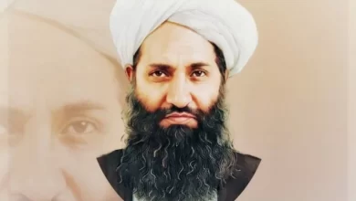 تصویر رهبر امارت اسلامی به مسوولان کابل: در تطبیق شریعت با هیچ کس مراعات نکنید 