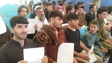 تصویر بیش از ۲۰۰ زندانی افغان از زندان‌های پاکستان آزاد گردید