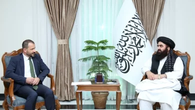 تصویر سفیر ترکیه در کابل با مولوی امیرخان متقی در مورد روابط دوجانبه گفت‌وگو کرد