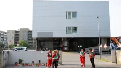 Photo of Austrian police search for answers after mass shooting in school