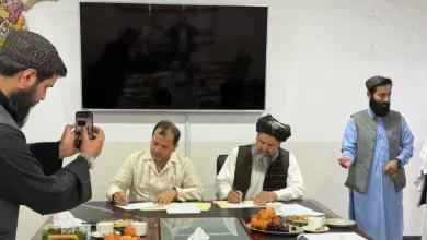 تصویر تفاهم‌نامه تولید محصولات نساجی میان ازبیکستان و افغانستان امضاء شد
