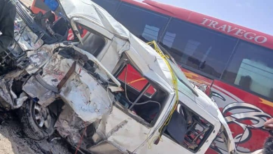 تصویر حادثه مرگبار ترافیکی در هلمند: ۱۱ کشته و ۴ زخمی 