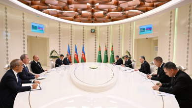 Photo of The National Leader of Turkmenistan met with the President of Azerbaijan in Turkmenbashi
