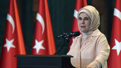 Photo of Turkish first lady urges Melania Trump to speak out on Gaza