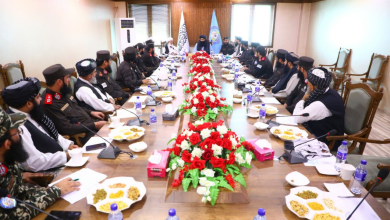 تصویر سراج‌الدین حقانی، به نیروهای پولیس: برای تأمین امنیت و جلب اعتماد مردم بیشتر تلاش کنید 