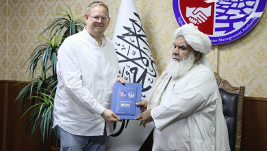 تصویر امضای تفاهم‌نامه ۶۷۳ هزار دالری میان اداره ملی آمادگی مبارزه با حوادث و موسسه اکتید برای کمک‌رسانی در چهارولایت 