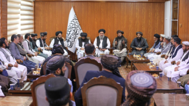 تصویر مراسم تجلیل از کارشناسان سیاسی در وزارت اطلاعات و فرهنگ: تأکید بر وحدت ملی و دفاع از نظام 