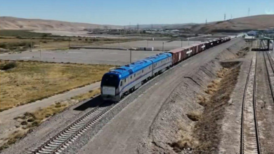 تصویر ۴۹۳ هزار تن کالا در یک ماه از طریق خطوط آهن افغانستان جابه‌جا شد 
