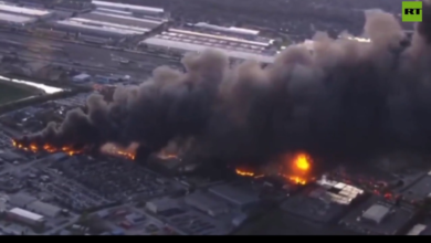 تصویر سقوط مرگبار طیاره باری یو‌پی‌اس در لوئیزویل امریکا؛ آتش‌سوزی عظیم و عملیات نجات ادامه دارد 