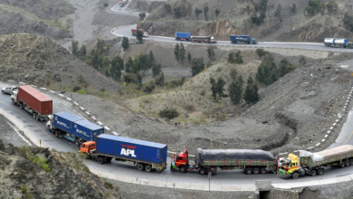 Photo of Pak-Afghan trade drops 54% in October amid prolonged crossing closures