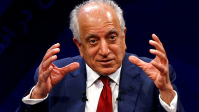 تصویر خلیل‌زاد: نظارت بر مهاجران با سابقه نظامی باید جدی‌تر شود