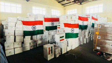 تصویر کمک ۱۶ تنی هند به وزارت صحت عامه افغانستان 