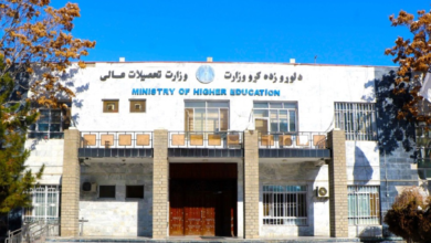 Photo of Top Afghan graduates to be recruited into government institutions