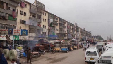 Photo of Pakistan Cuts Electricity, Water to Afghan Refugees in Camps