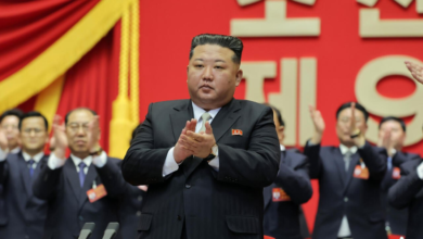 تصویر کیم جونگ اون در نهمین کنگره حزب کارگران برای ۱۵ سال دیگر دبیرکل شد