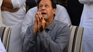 تصویر وضعیت سلامتی عمران خان: تصمیم دولت پاکستان برای انتقال به شفاخانه