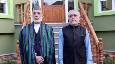 تصویر حامد کرزی و عبدالله عبدالله حملات هوایی پاکستان بر ننگرهار و پکتیکا را محکوم کردند