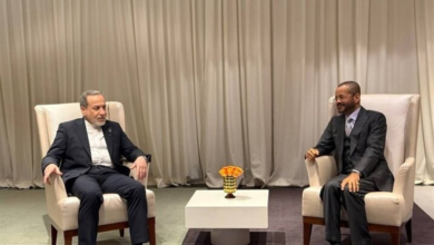 تصویر آغاز دور سوم مذاکرات هسته‌ای ایران-آمریکا در جینو؛ دیدار عراقچی با وزیر خارجه عمان