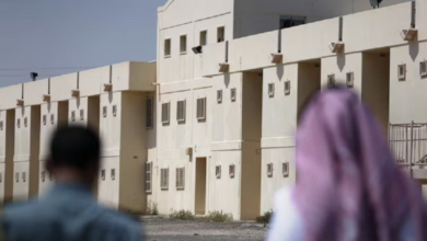 تصویر بیش از ۱۰۰ شهروند افغانستان از زندان‌های امارات آزاد شدند